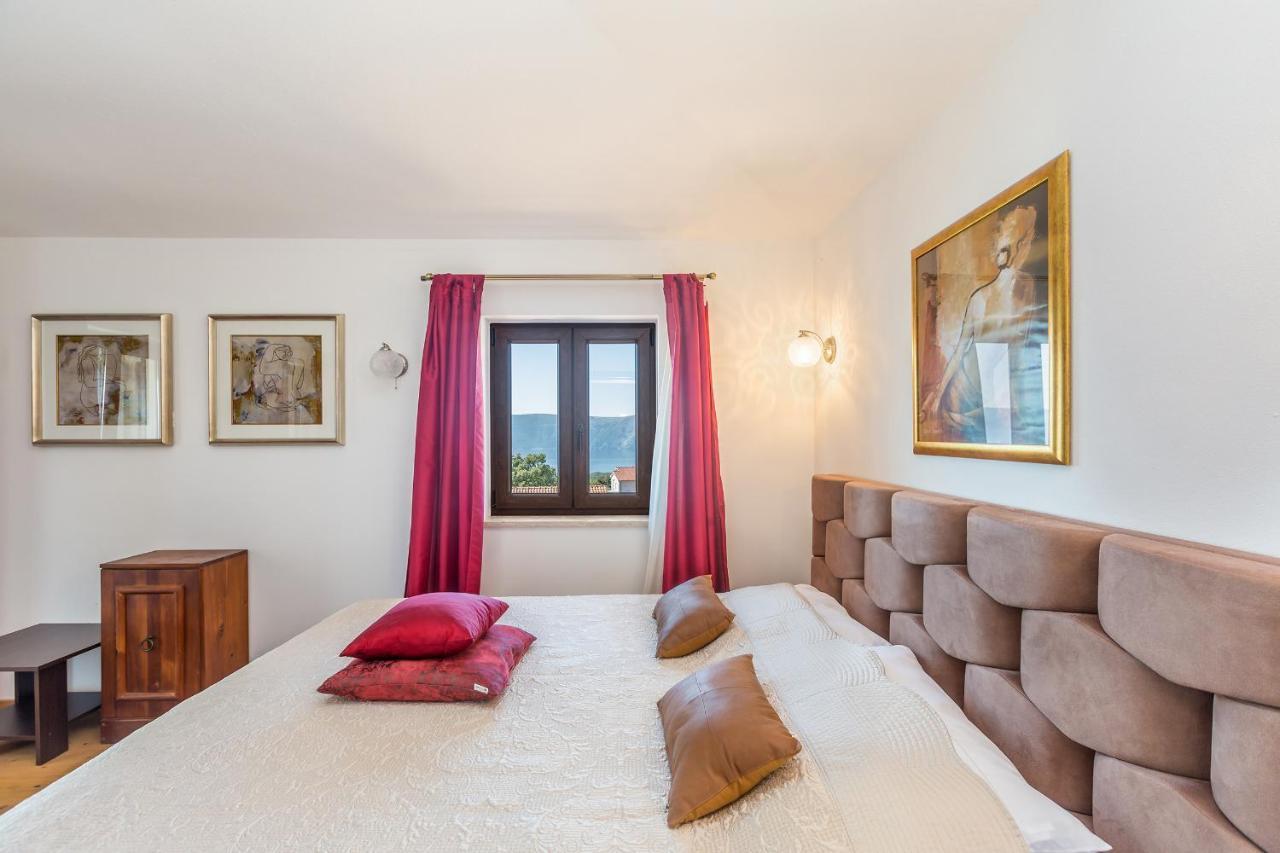 Villa Lurda Linardici Krk Buitenkant foto